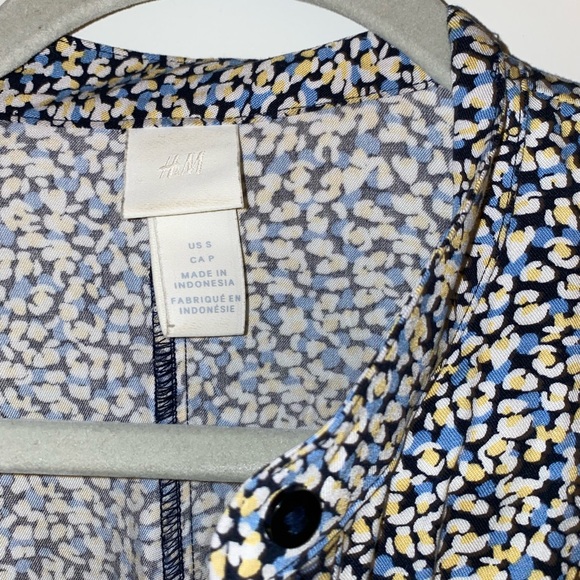 Button-up Wrap Dress - Picture 4 of 4